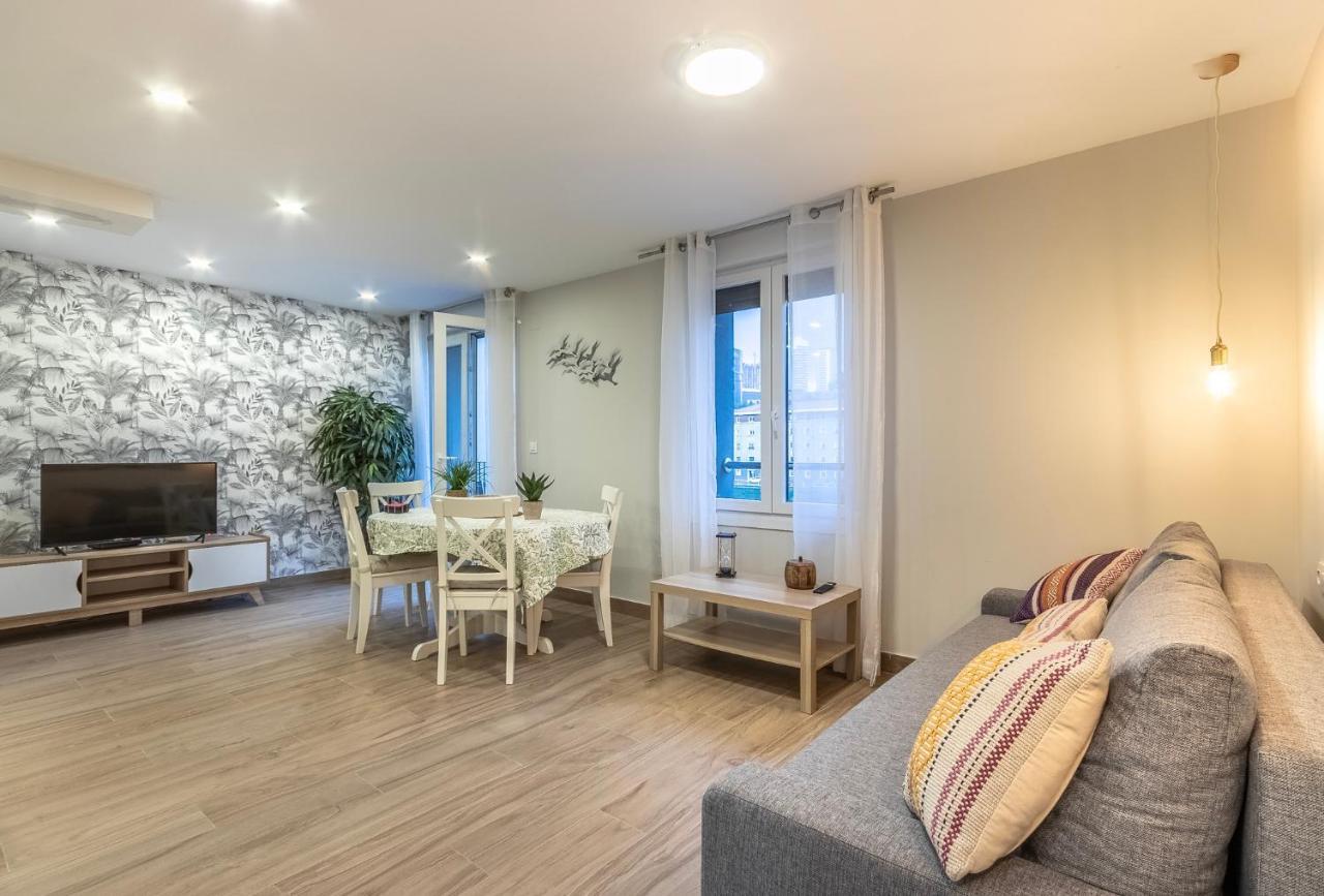 Apartamento El Toison De Oro 22 Garaje Gratis Bilbao Dış mekan fotoğraf